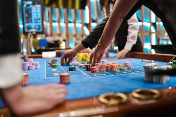 Entertainment Features That Stand Out on Singapore Online Casino